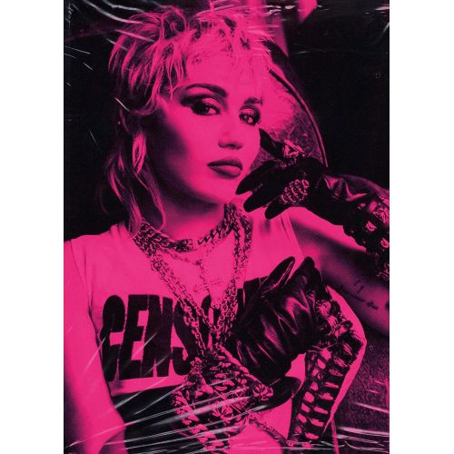 Miley Cyrus - Glamour May Posteri Miley Cyrus - Glamour May Posteri