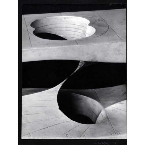 Man Ray, Mathematical Object II