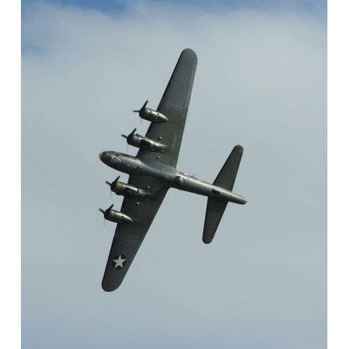 Boeing B-17g Uçan Kale 10 Posteri Boeing B-17g Uçan Kale 10 Posteri