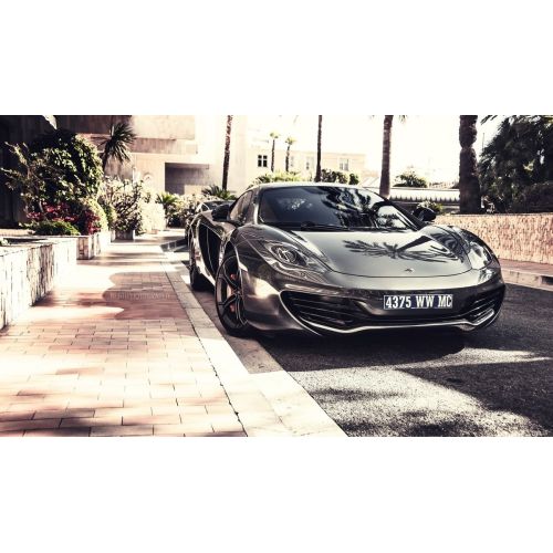 Mclaren Gri Spor Araba Posteri Mclaren Gri Spor Araba Posteri