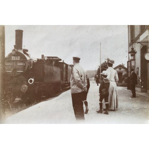 Train In Station 1904 Poster Train In Station 1904 Poster