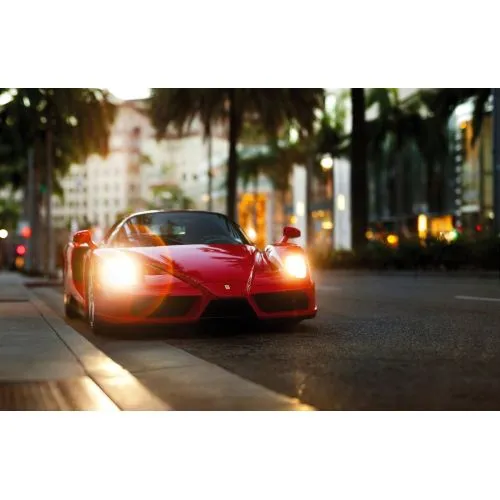 Kırmızı Ferrari Araba Posteri Kırmızı Ferrari Araba Posteri, yüksek kaliteli kanvas baskı ve yüksek çözünürlüklü