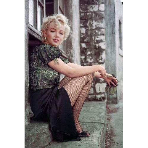 Marilyn Monroe Seksi Oturuş