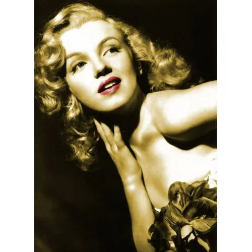 Marilyn Monroe Portre 22 Marilyn Monroe Portre 22, ünlü film yıldızının ikonik bir portresini içeren çekici bir resimdir.