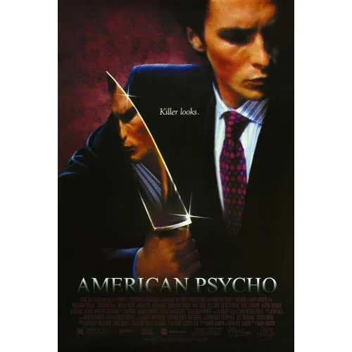 American Sapığı Film Poster Bu ikonik film posteri, American Psycho filmi için derin bir sembolizm taşımakta ve filmin