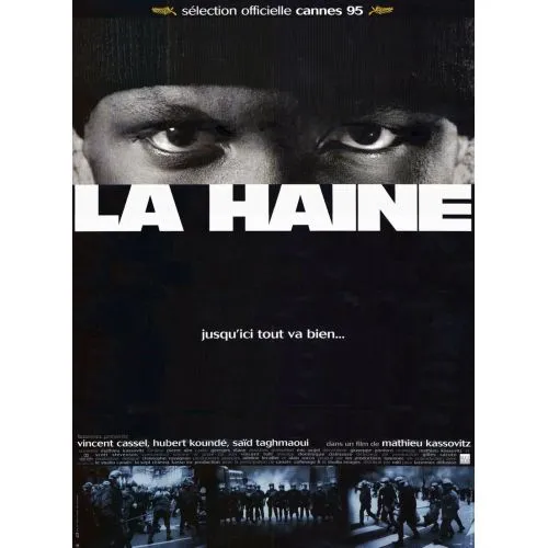Protesto Film Posteri Film posteri La Haine, bu çok beğenilen Fransız filmi atmosferini ve temasını canlı bir şekilde