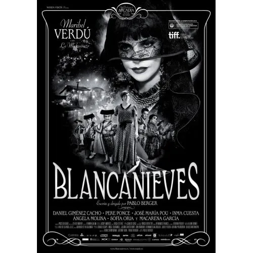 Pamuk Prenses Film Posteri Blancanieves film posteri, muhteşem filmine bir kanıttır. Pablo Berger tarafından yönetilen bu