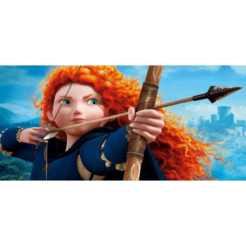 Cesur Film Posteri Brave film posteri, filmin maceralı senaryosuna büyüleyici bir bakış sunuyor. Mark Andrews ve Brenda