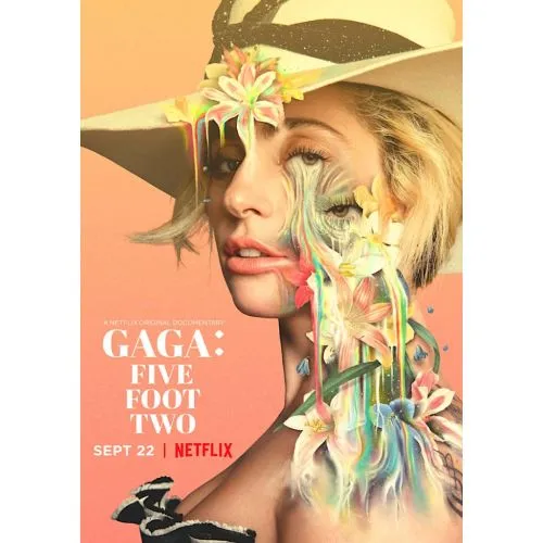 Lady Gaga Posteri Lady Gaga poster, şarkıcının çarpıcı bir resmini içerir, çerçevelemek veya duvarınızda sergilemek