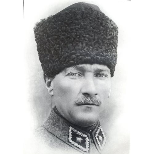 Mustafa Kemal Atatürk, Kalpaklı Portresi Mustafa Kemal Atatürk, Kalpaklı Portresi