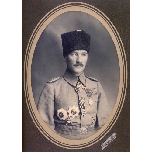 Mustafa Kemal Atatürk, Halep'te 1917 Mustafa Kemal Atatürk, Halep'te 1917