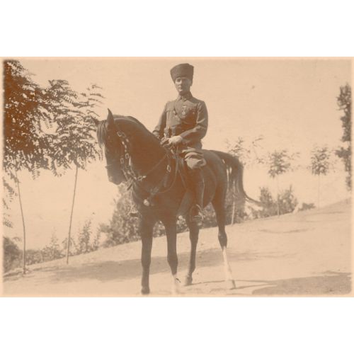 Mustafa Kemal Atatürk, At Sırtında Mustafa Kemal Atatürk, At Sırtında