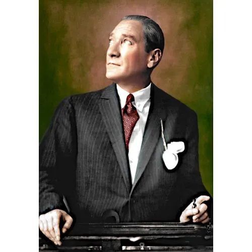 Mustafa Kemal Atatürk, Portre 6 Mustafa Kemal Atatürk Mustafa Kemal Atatürk, Portre 6 Mustafa Kemal Atatürk, Portre 6; Türkiyenin kurucusu ve ilk cumhurbaşkanı olan Mustafa