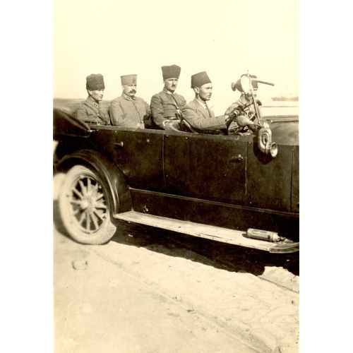 Mustafa Kemal Atatürk, İzmir'e İlk Girişi Mustafa Kemal Atatürk, İzmir'e İlk Girişi
