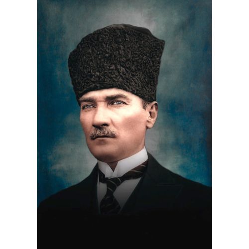Mustafa Kemal Ataturk, Portrait 15 Mustafa Kemal Atatürks Portrait 15 is a work that reflects the charismatic and impressive