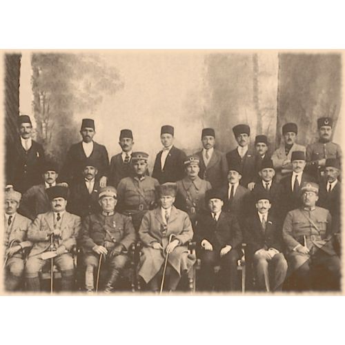 Mustafa Kemal Atatürk, Erzurum Kongresinde, Heyetle Mustafa Kemal Atatürk, Erzurum Kongresinde, Heyetle