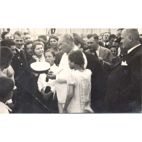 Mustafa Kemal Atatürk, Halk Arasında Mustafa Kemal Atatürk, Halk Arasında