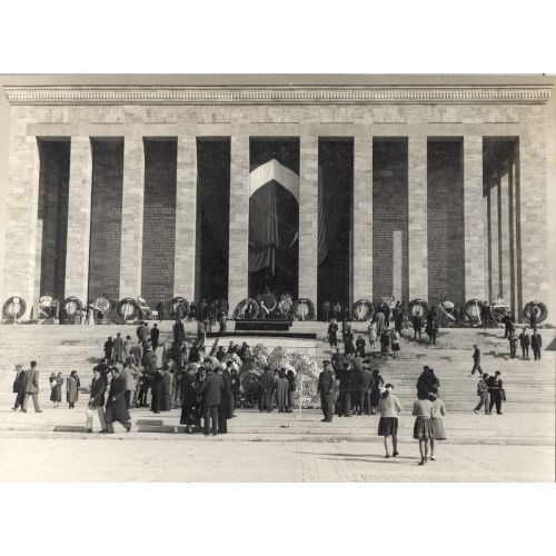 Mustafa Kemal Atatürk, Anıtkabir Tarihi Resim Mustafa Kemal Atatürk, Anıtkabir Tarihi Resim
