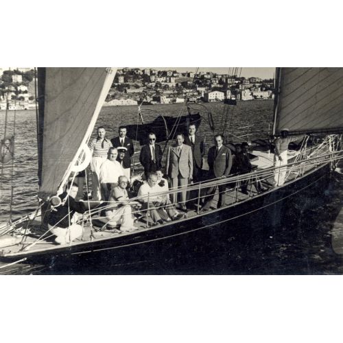 Mustafa Kemal Atatürk, Moda Deniz Kulübünde Yelken Yarışında Mustafa Kemal Atatürk, Moda Deniz Kulübünde Yelken Yarışında
