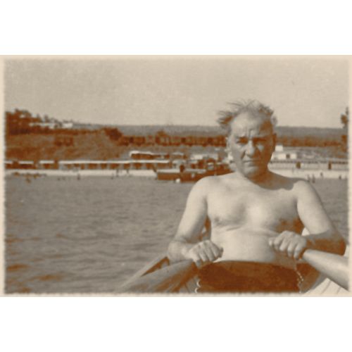 Mustafa Kemal Atatürk, Kürek Çekerken Mustafa Kemal Atatürk, Kürek Çekerken