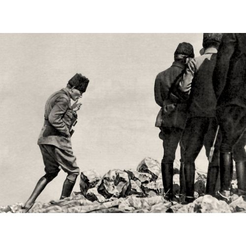 Mustafa Kemal Atatürk, Afyon Kocatepe Sırtlarında, Büyük Taarruz Sırasında 3 Mustafa Kemal Atatürk, Afyon Kocatepe Sırtlarında, Büyük Taarruz Sırasında 3