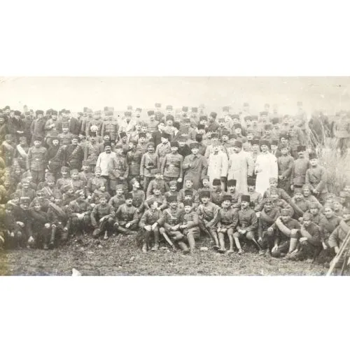 Mustafa Kemal Atatürk, Büyük Taarruzda Önde Gelen Komutanlarla Beraber Mustafa Kemal Atatürk Mustafa Kemal Atatürk, Büyük Taarruzda Önde Gelen Komutanlarla Beraber Mustafa Kemal Atatürk, Büyük Taarruzda rol almış