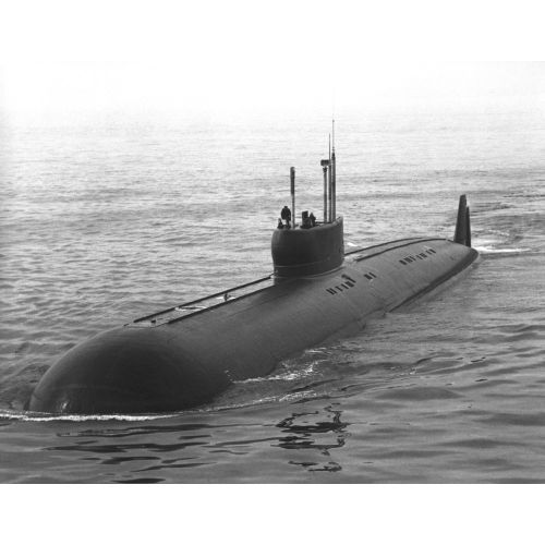 Papa-Class Denizaltı Posteri Papa-Class Denizaltı Posteri