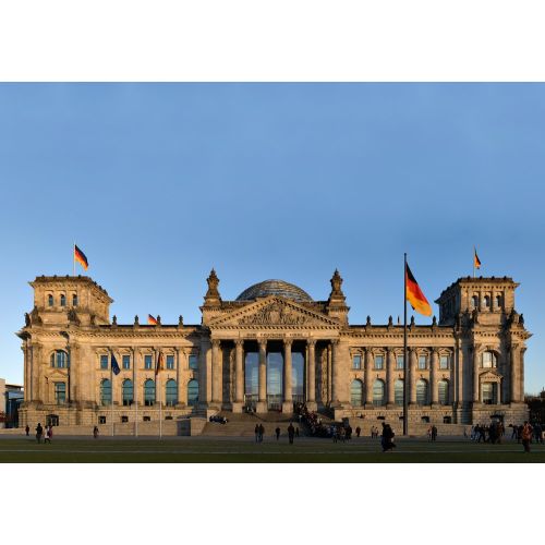 Reichstag Binası Berlin Gün Batımından Önce Batıdan Görünümposteri Reichstag Binası Berlin Gün Batımından Önce Batıdan Görünümposteri