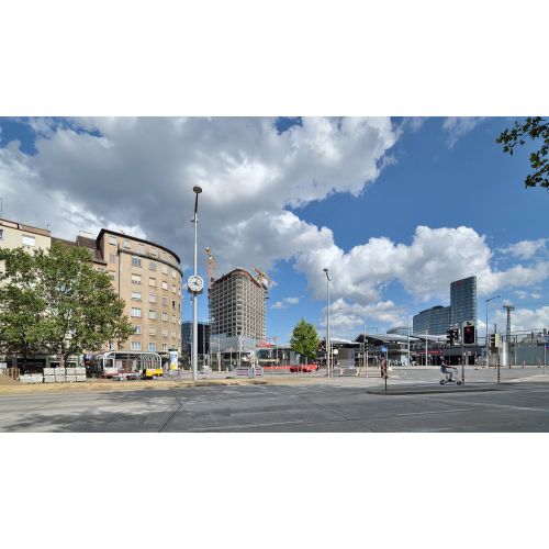 Südtiroler Platz Viyana Yönüne Posteri