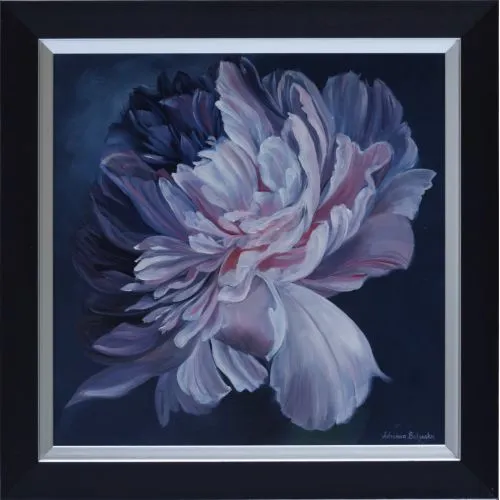 Pembe Şakayık, Adriana Balynska Yağlıboya Tablo Pembe Şakayık, Adriana Balynska tuval üzerine yağlıboya50 x 50 x 3 cmçerçeveli61,5 x 61,5 x 4 cmBoya koruyucu vernikle