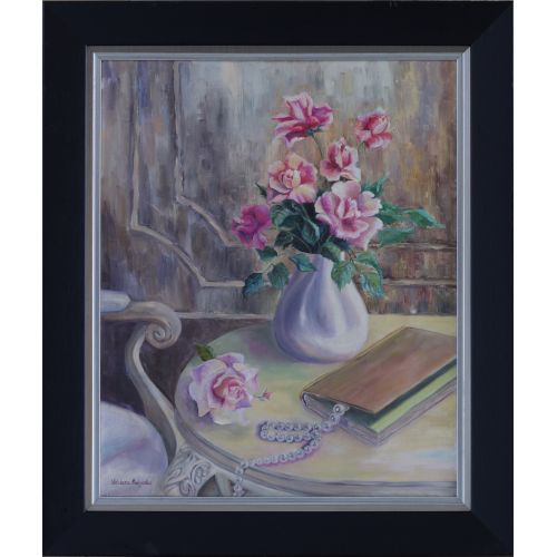 Roses With Pearl Necklace, Adriana Balynska