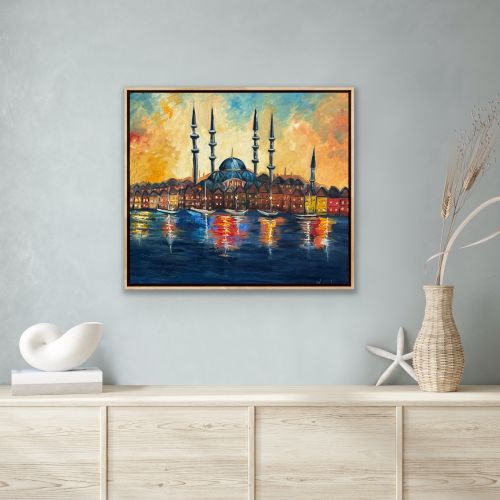 Istanbul, Nermin Heydarova "İstanbul'un Ruhu", gün batımında Boğaziçi'nde yansıyan tarihin ve renklerin sihirli uyumunu