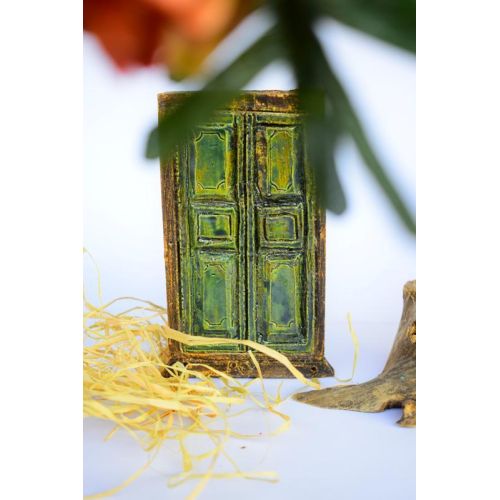 Nostalgia Door 6, Ebru Ulku